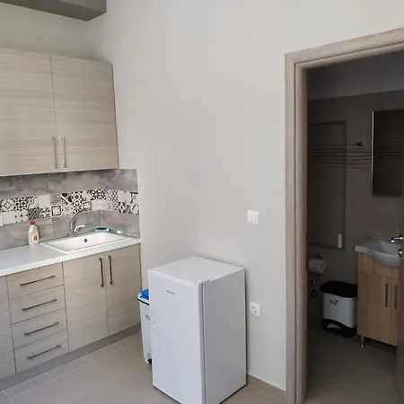 Ladadika New 1 *