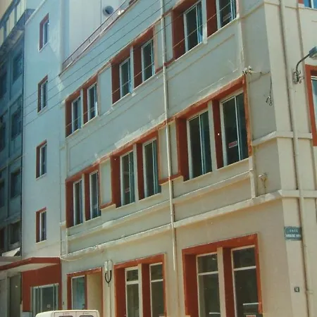 Ladadika New 1 *